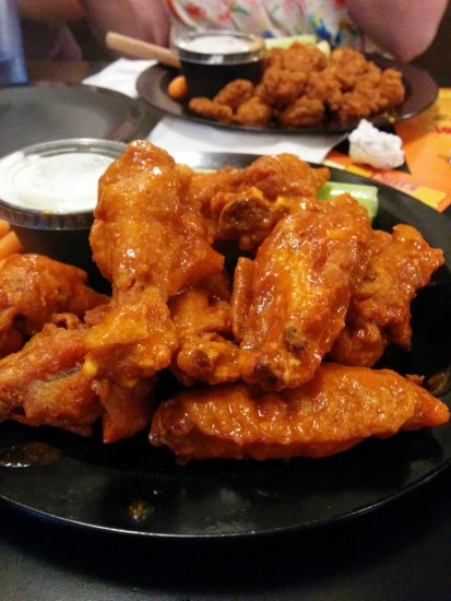 Duff's Famous Wings, Photo 2