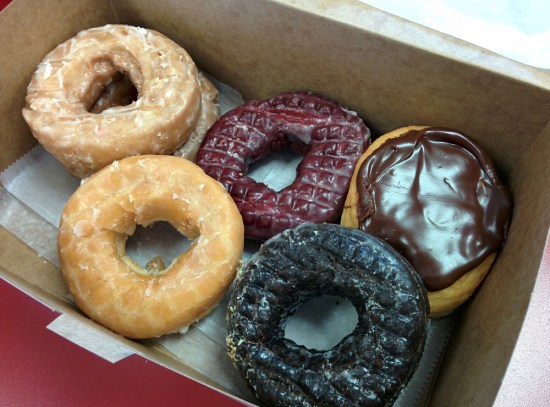 Paula's Donuts, Photo 2